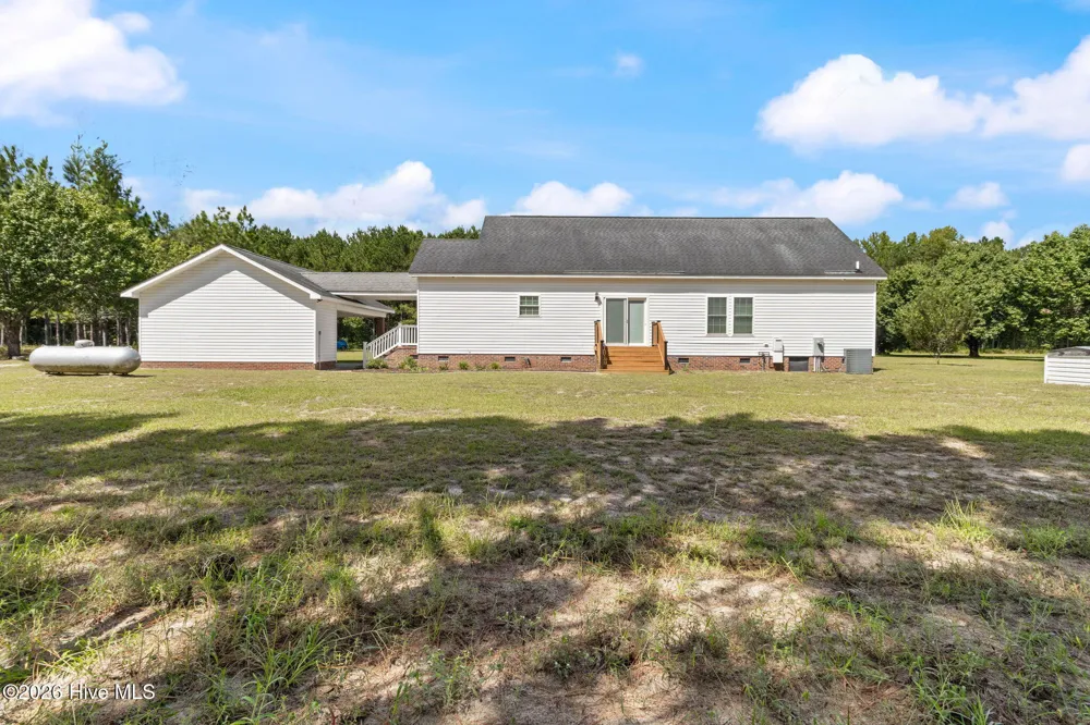 771 Mount Olive Road Bladenboro, NC 28320