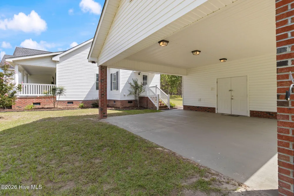 771 Mount Olive Road Bladenboro, NC 28320