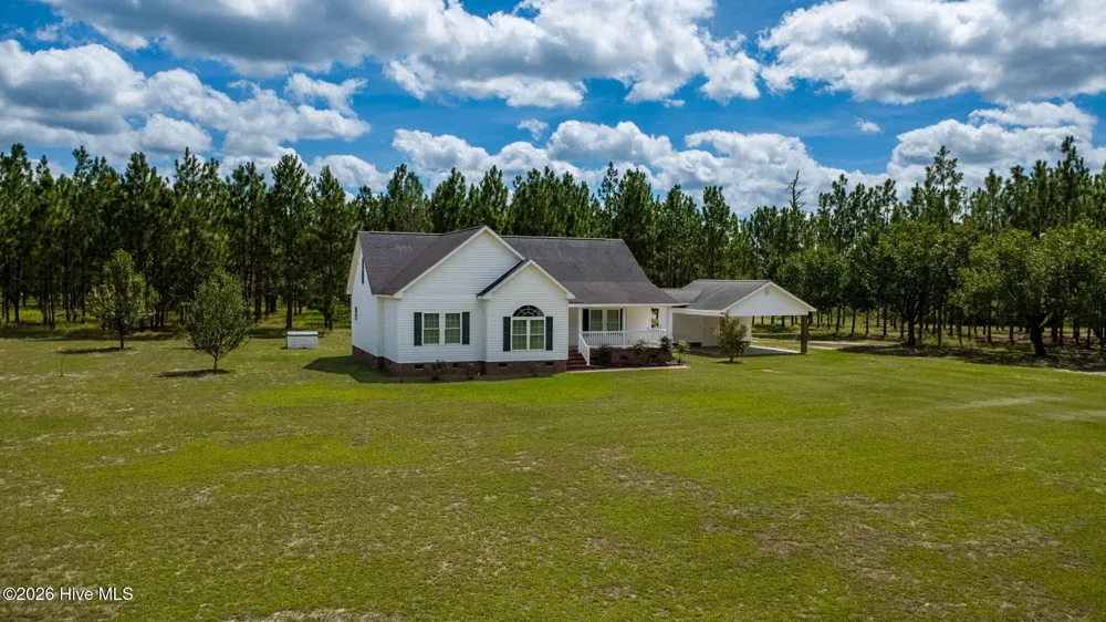 771 Mount Olive Road Bladenboro, NC 28320