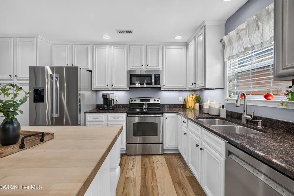 8531 Old Forest Drive NE Leland, NC 28451