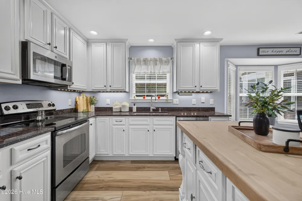 8531 Old Forest Drive NE Leland, NC 28451