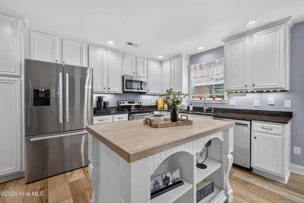 8531 Old Forest Drive NE Leland, NC 28451