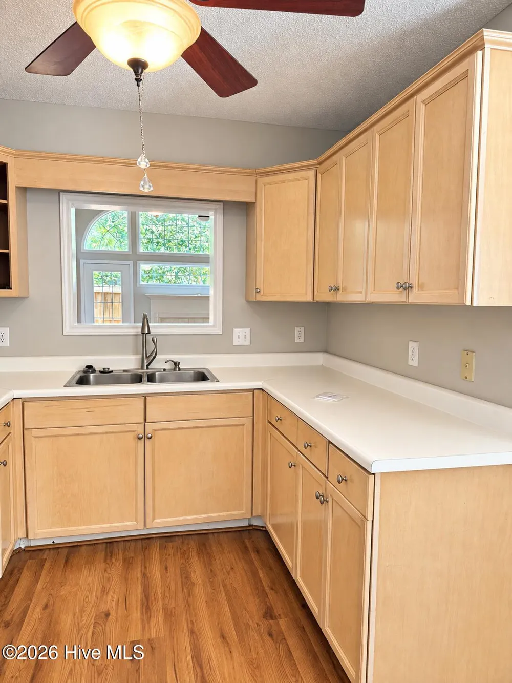 2712 Townes Drive Greenville, NC 27858