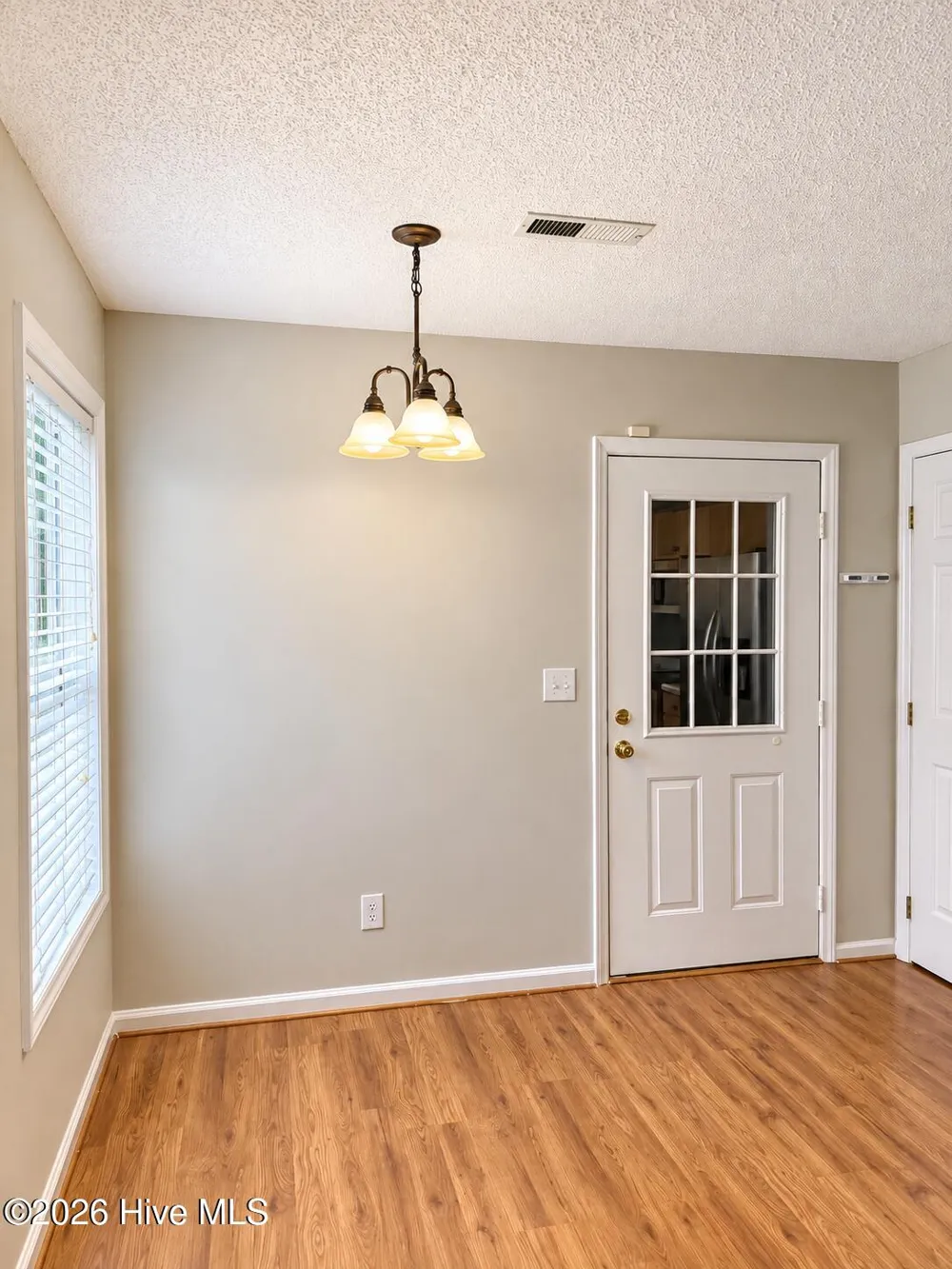 2712 Townes Drive Greenville, NC 27858