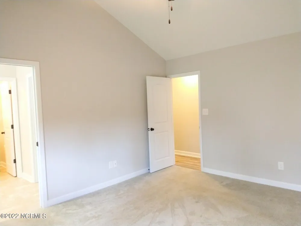 526 Deep Inlet Drive Sneads Ferry, NC 28460