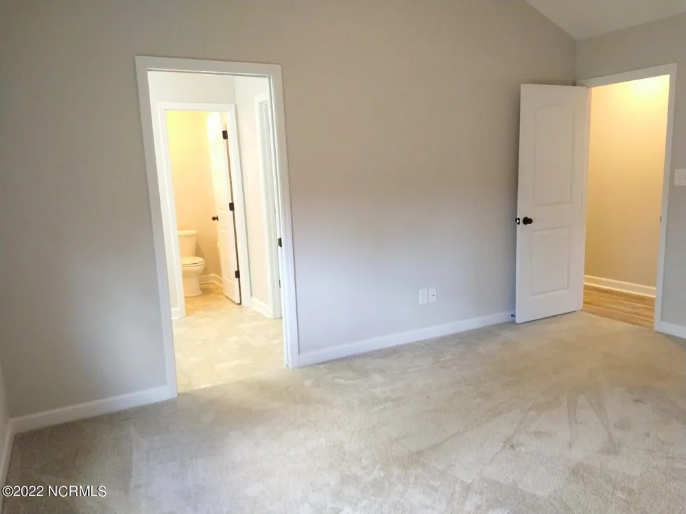 526 Deep Inlet Drive Sneads Ferry, NC 28460