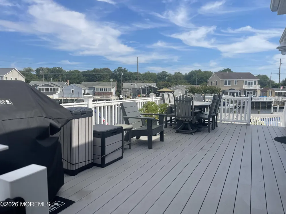 80 Claudia Lane Manahawkin, NJ 08050