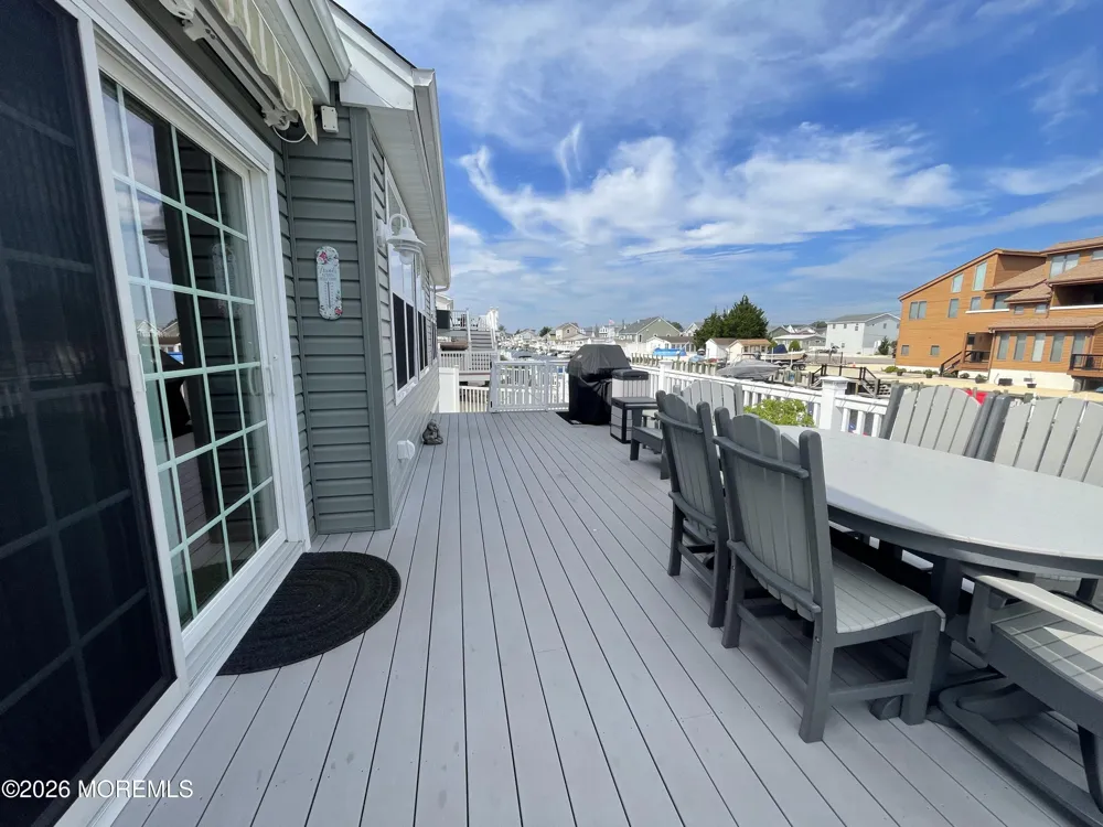 80 Claudia Lane Manahawkin, NJ 08050