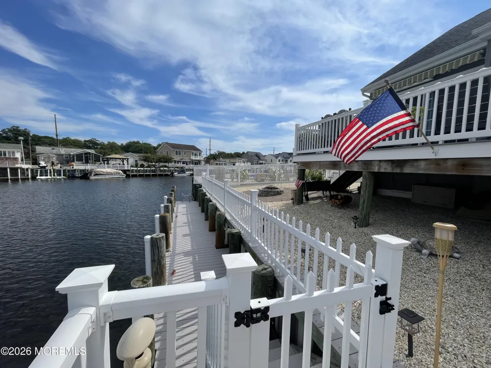 80 Claudia Lane Manahawkin, NJ 08050