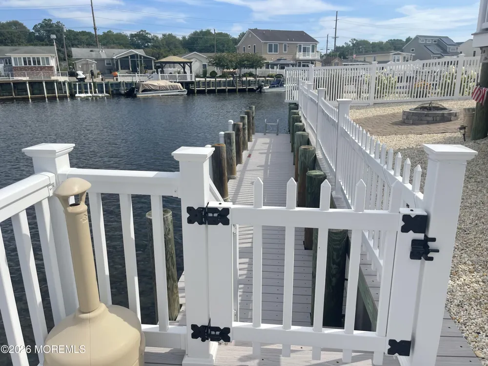 80 Claudia Lane Manahawkin, NJ 08050