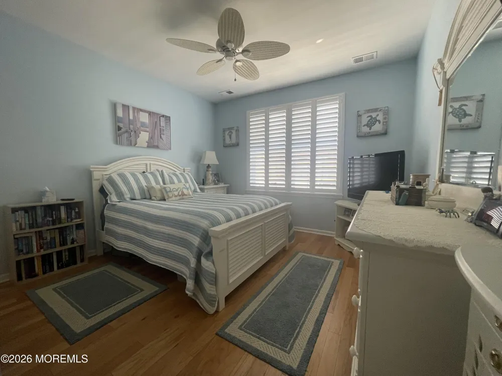 80 Claudia Lane Manahawkin, NJ 08050