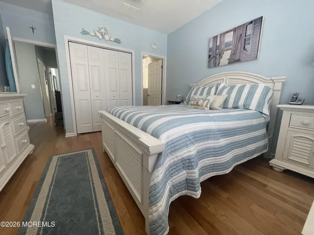 80 Claudia Lane Manahawkin, NJ 08050