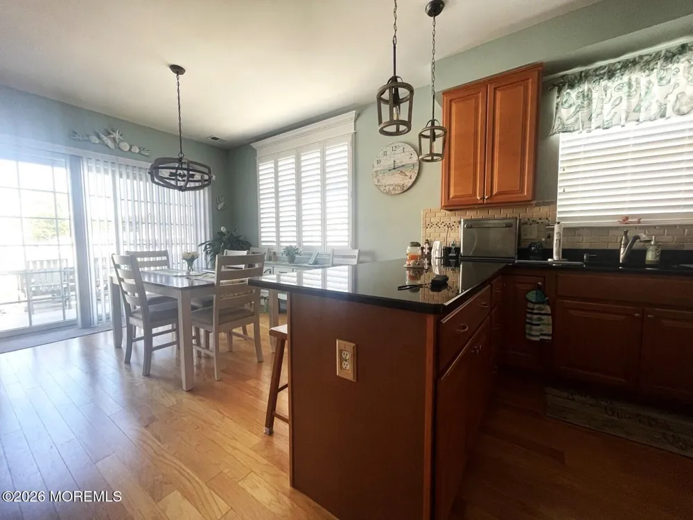 80 Claudia Lane Manahawkin, NJ 08050