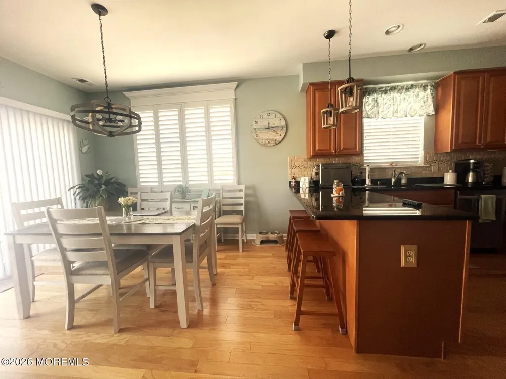 80 Claudia Lane Manahawkin, NJ 08050