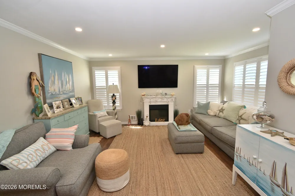 2 Ellison Court Union Beach, NJ 07735