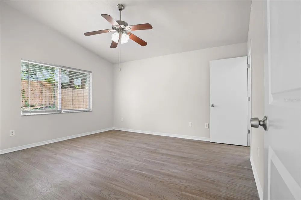 8851 PARLIAMENT COURT Kissimmee, FL 34747