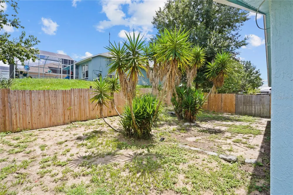 8851 PARLIAMENT COURT Kissimmee, FL 34747