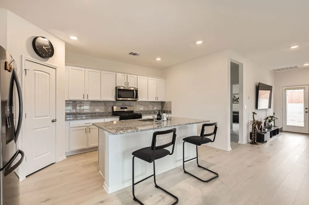2832 Indian Clover Trail Leander, TX 78641