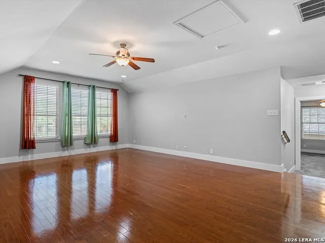 121 NORMAN CV Cibolo, TX 78108