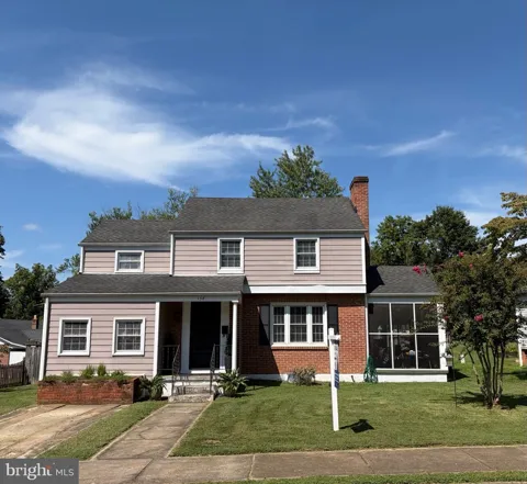 138 BLAKELEY PLACE