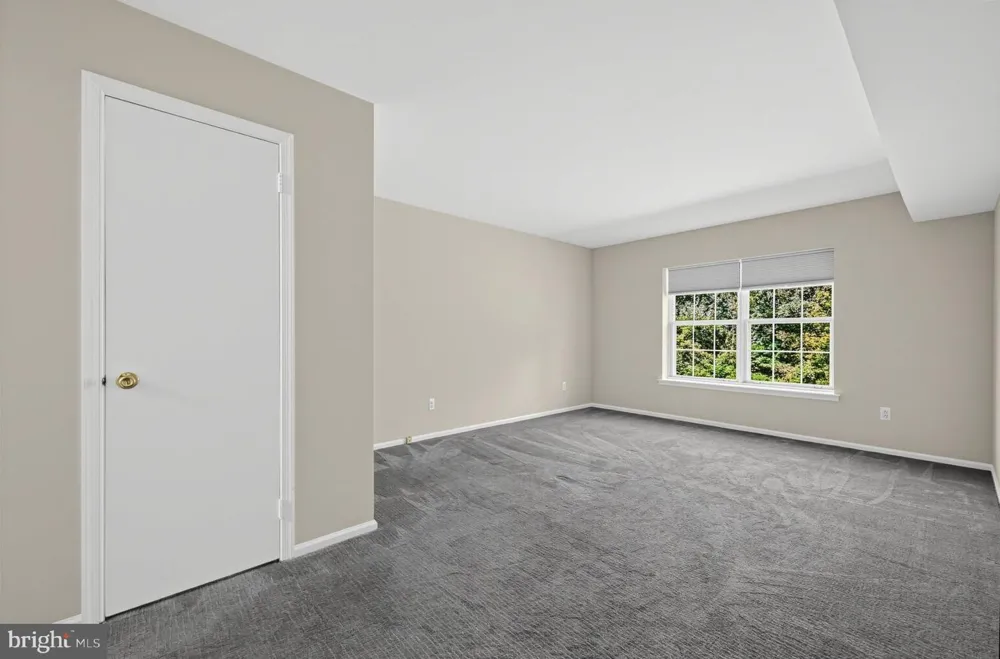 1708 VALLEY GLEN ROAD #162 Elkins Park, PA 19027