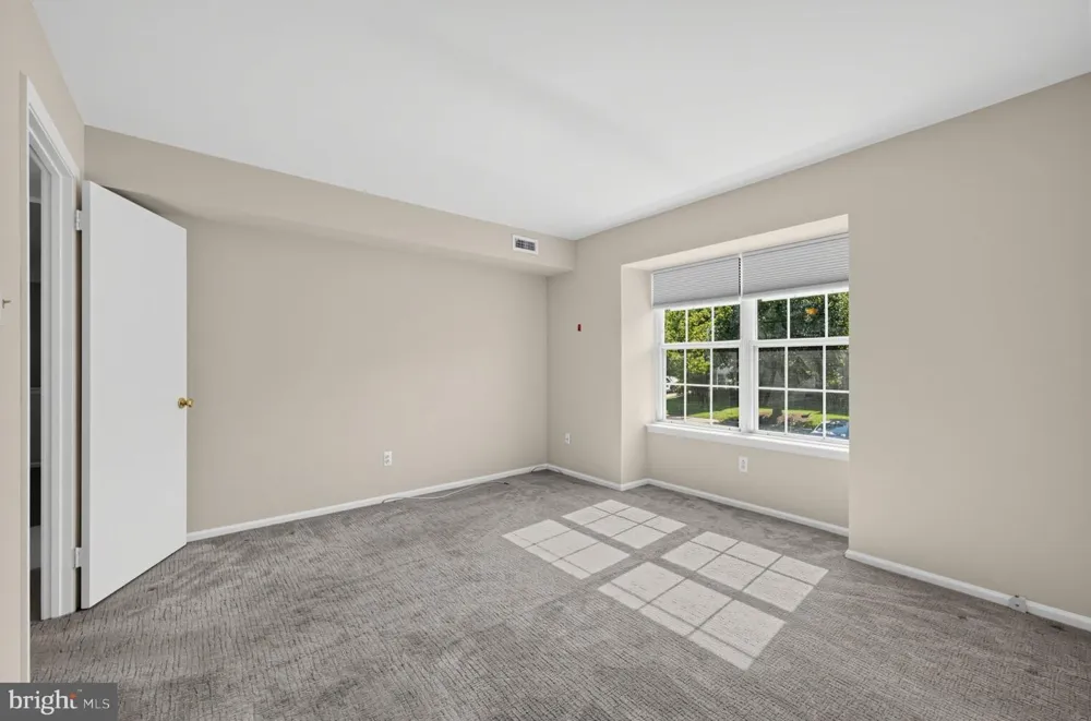 1708 VALLEY GLEN ROAD #162 Elkins Park, PA 19027