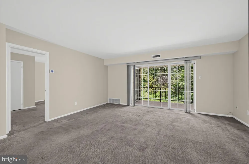1708 VALLEY GLEN ROAD #162 Elkins Park, PA 19027