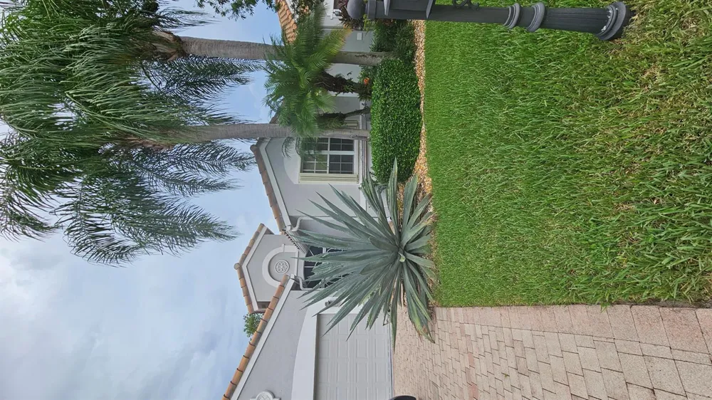9269 VERCELLI STREET Lake Worth, FL 33467
