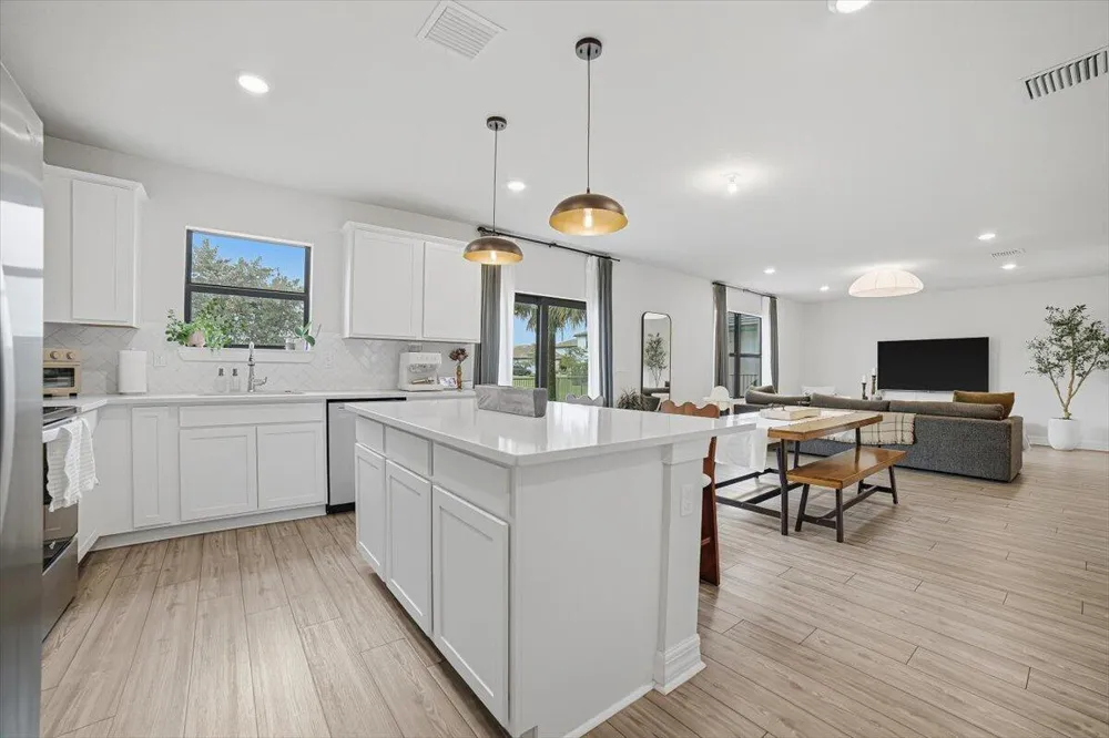 3149 Tamarind Drive #Lot 26 Lauderdale Lakes, FL 33311