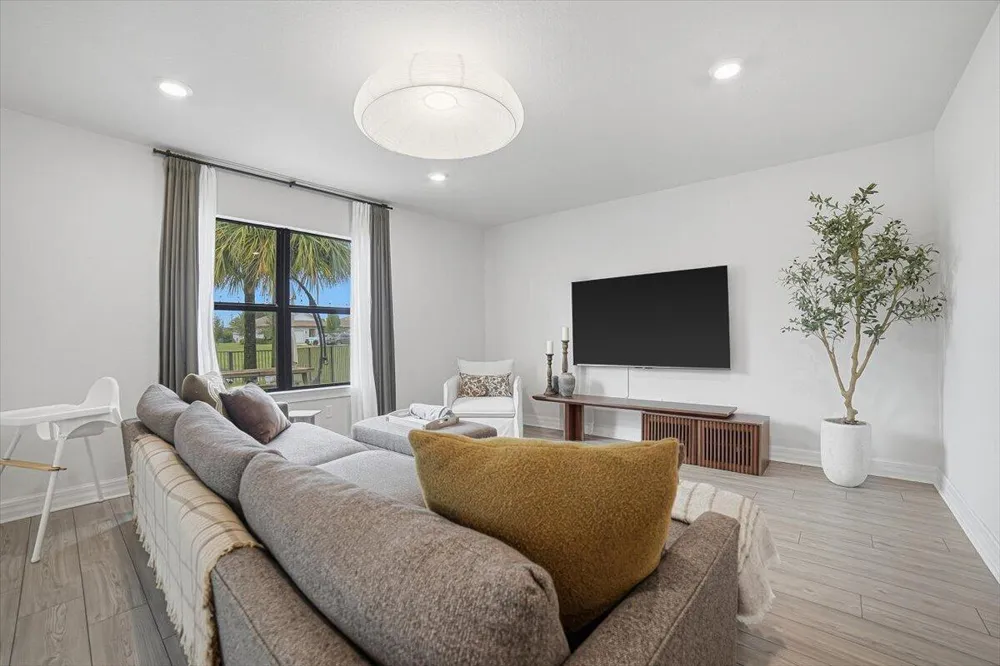 3149 Tamarind Drive #Lot 26 Lauderdale Lakes, FL 33311