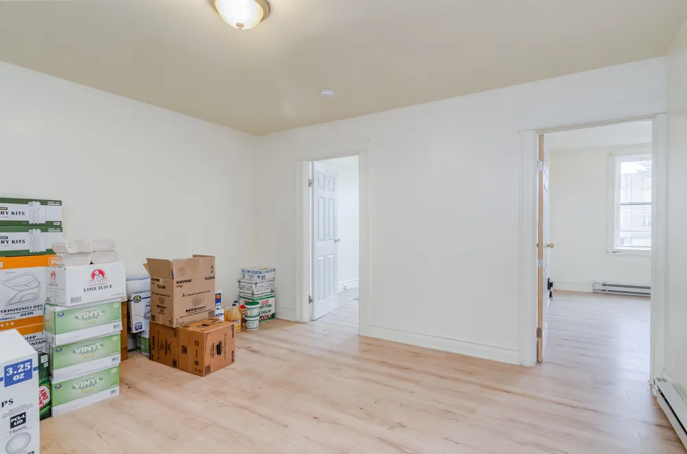 6A ROSE AVE Jersey City, NJ 07305