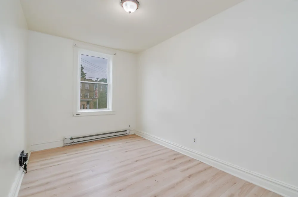 6A ROSE AVE Jersey City, NJ 07305