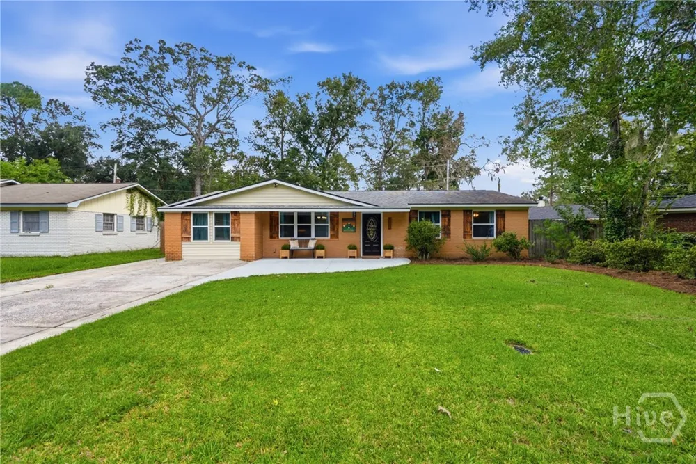104 Ventura Boulevard Savannah, GA 31419