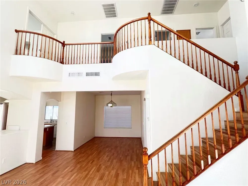 7941 Blue Brook Drive Las Vegas, NV 89147