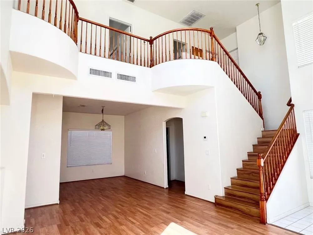 7941 Blue Brook Drive Las Vegas, NV 89147