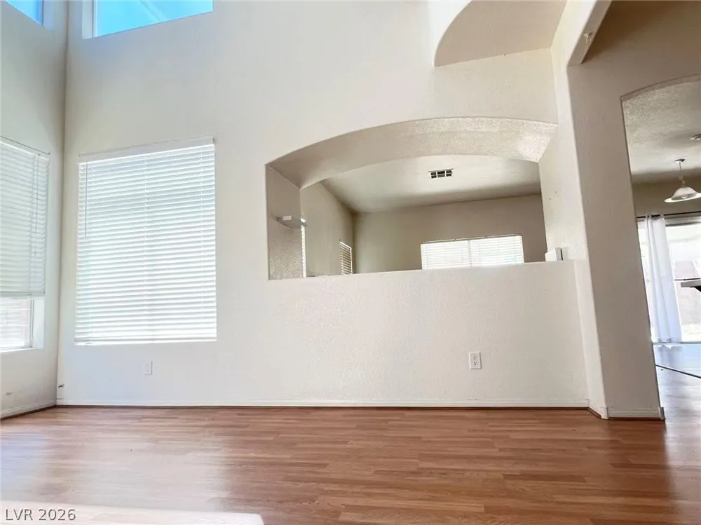 7941 Blue Brook Drive Las Vegas, NV 89147