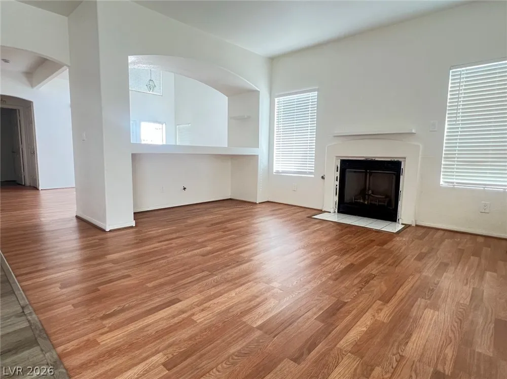 7941 Blue Brook Drive Las Vegas, NV 89147