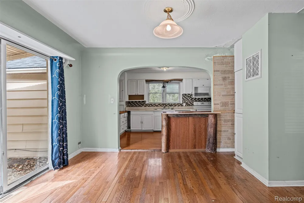 207 Park Street Gaines Township, MI 48436