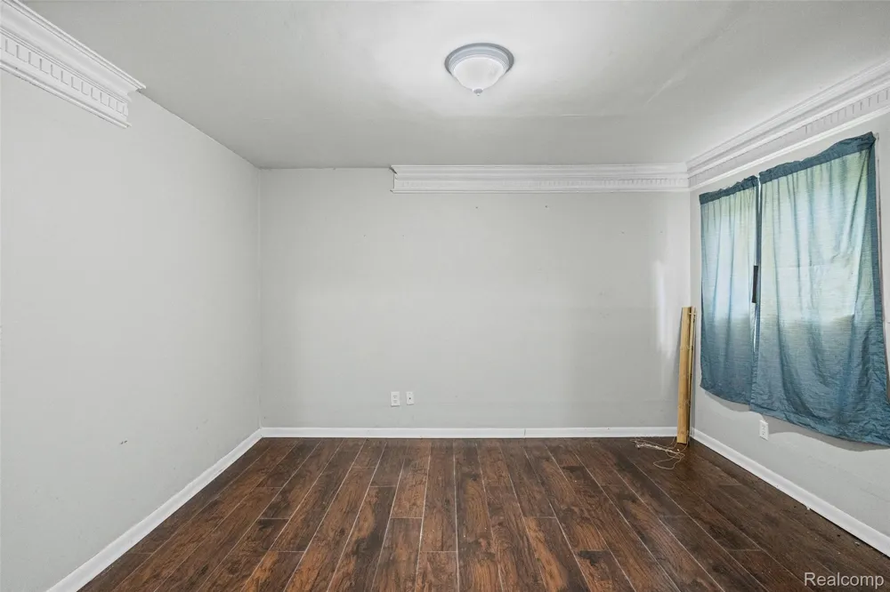 207 Park Street Gaines Township, MI 48436