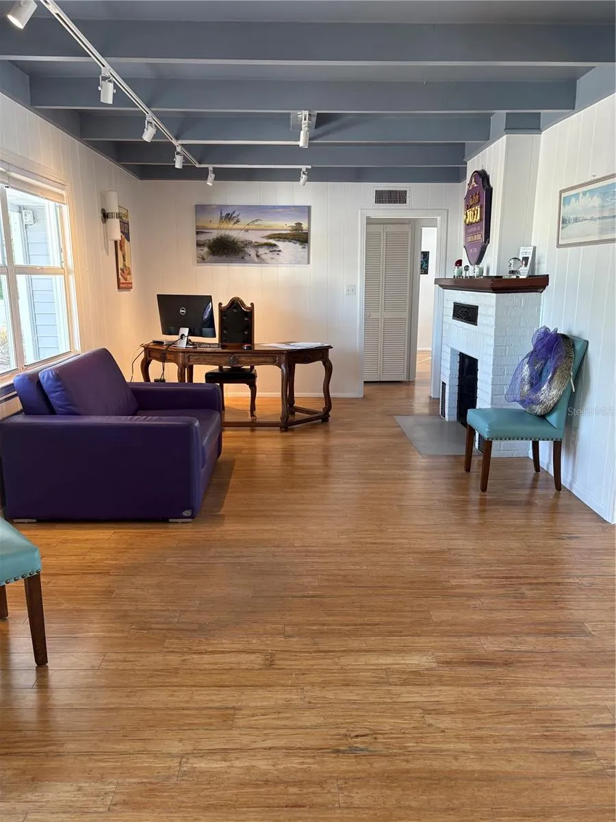 5032 CALLE MINORGA Sarasota, FL 34242