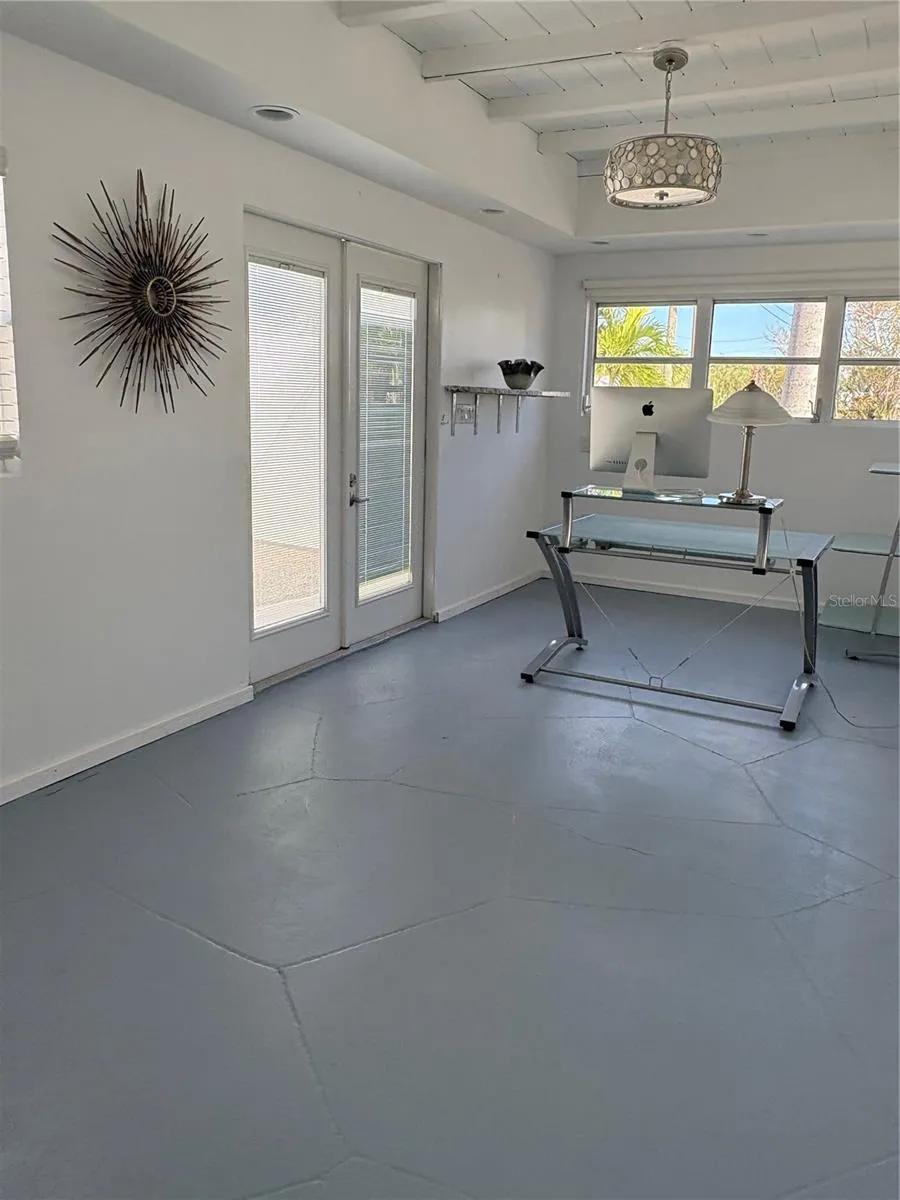 5032 CALLE MINORGA Sarasota, FL 34242