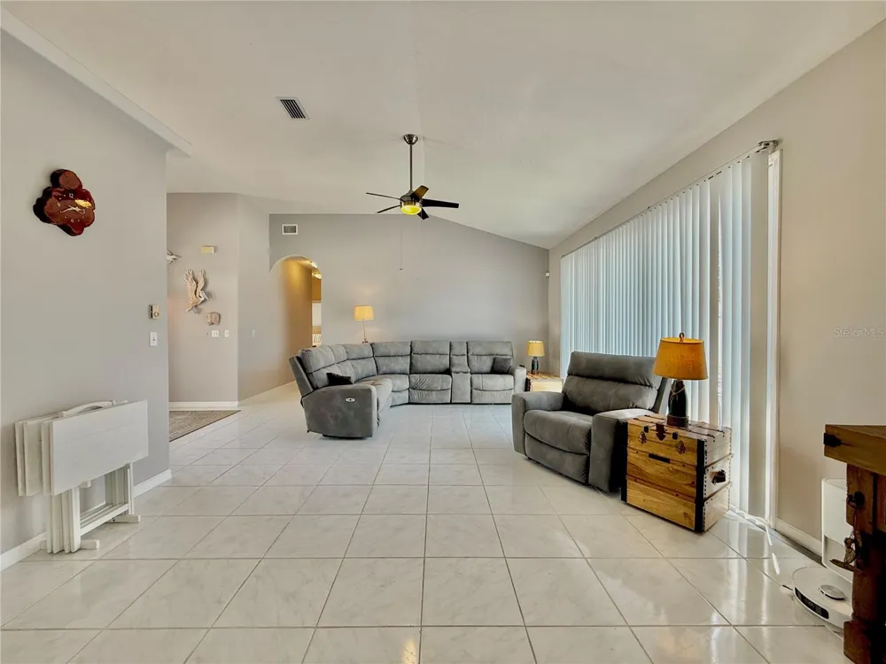118 PENINSULA WINDS DRIVE Ormond Beach, FL 32176