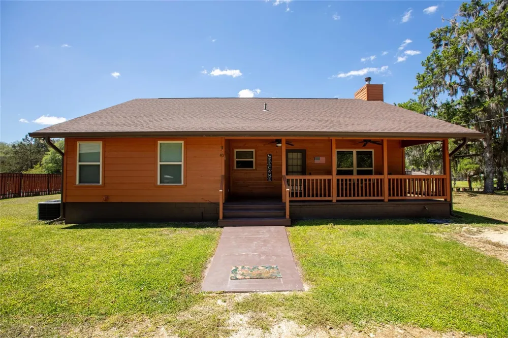 5930 ISLAND ROAD Melrose, FL 32666