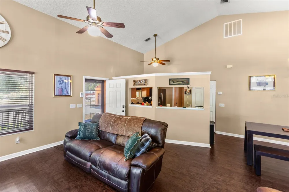 5930 ISLAND ROAD Melrose, FL 32666
