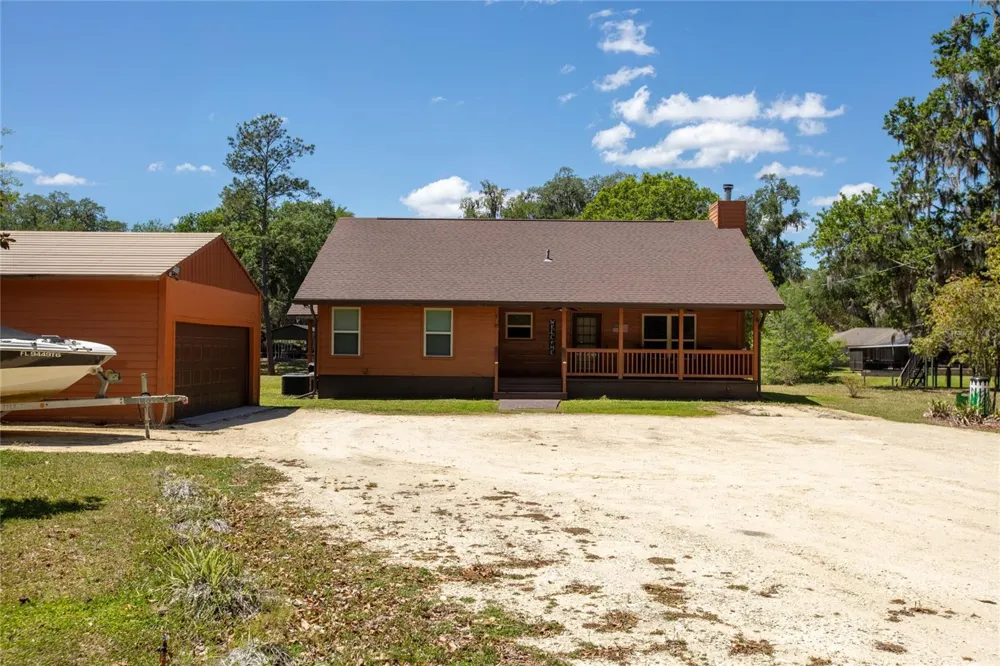 5930 ISLAND ROAD Melrose, FL 32666