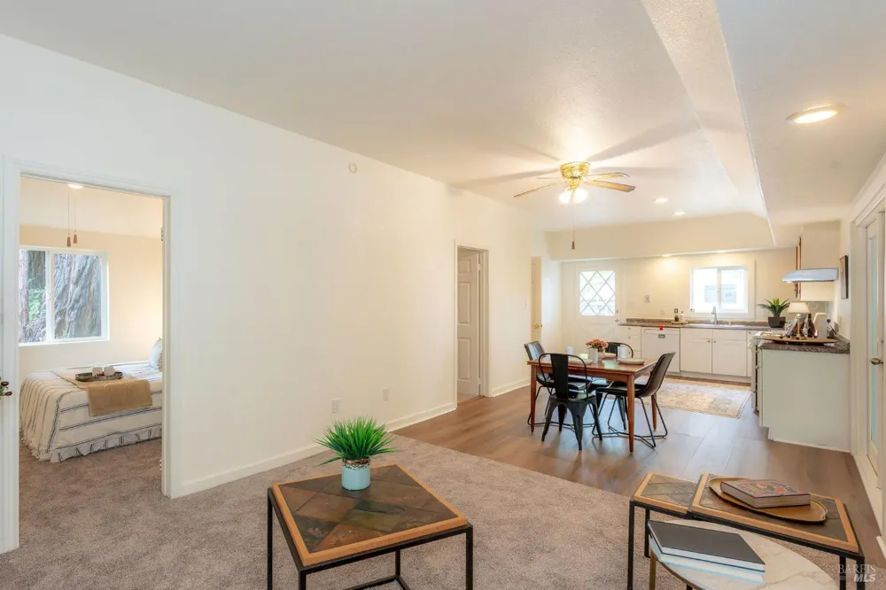 1901 Hwy 116 S Sebastopol, CA 95472