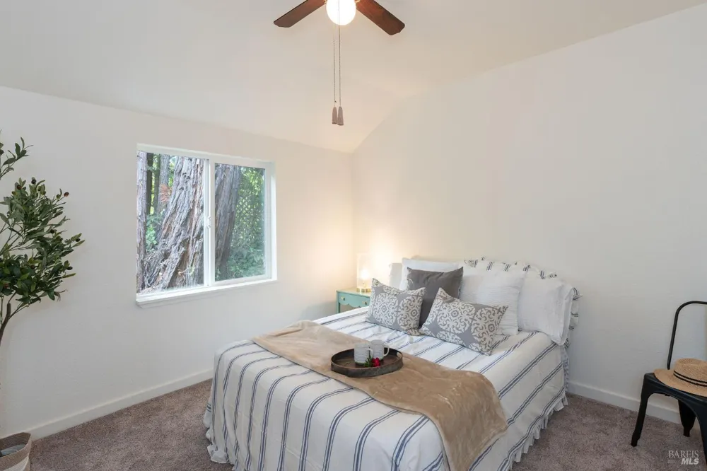 1901 Hwy 116 S Sebastopol, CA 95472