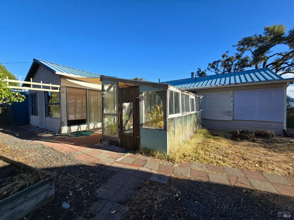 20851 Locust Street Willits, CA 95490