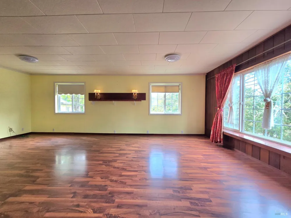 20851 Locust Street Willits, CA 95490