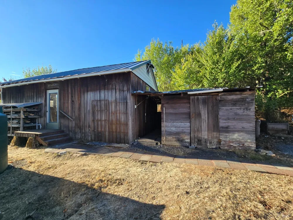 20851 Locust Street Willits, CA 95490